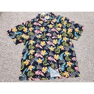 UZZI Hawaiian Shirt Mens Large Button Floral Beach Pattern Vacation